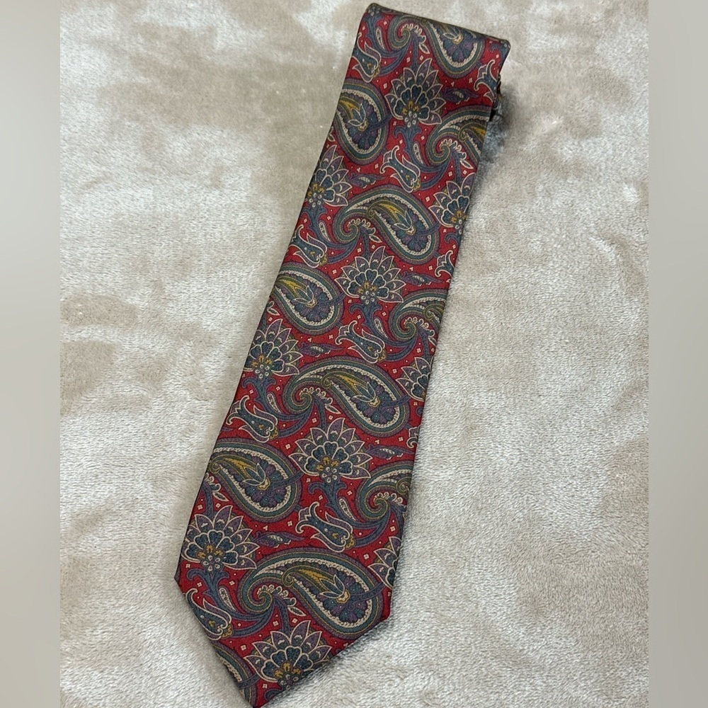 Valentino Fashion Styles Maroon Blue Paisley Silk Tie